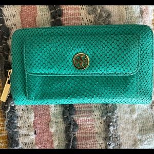 Tory Burch Snakeskin embossed wallet new